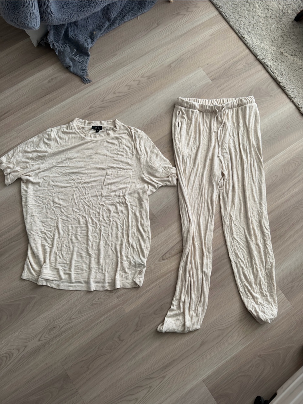 IVL Relaxed Cream Ribbed Lounge Set — Soft Short Sleeve Top & Drawstring Pants